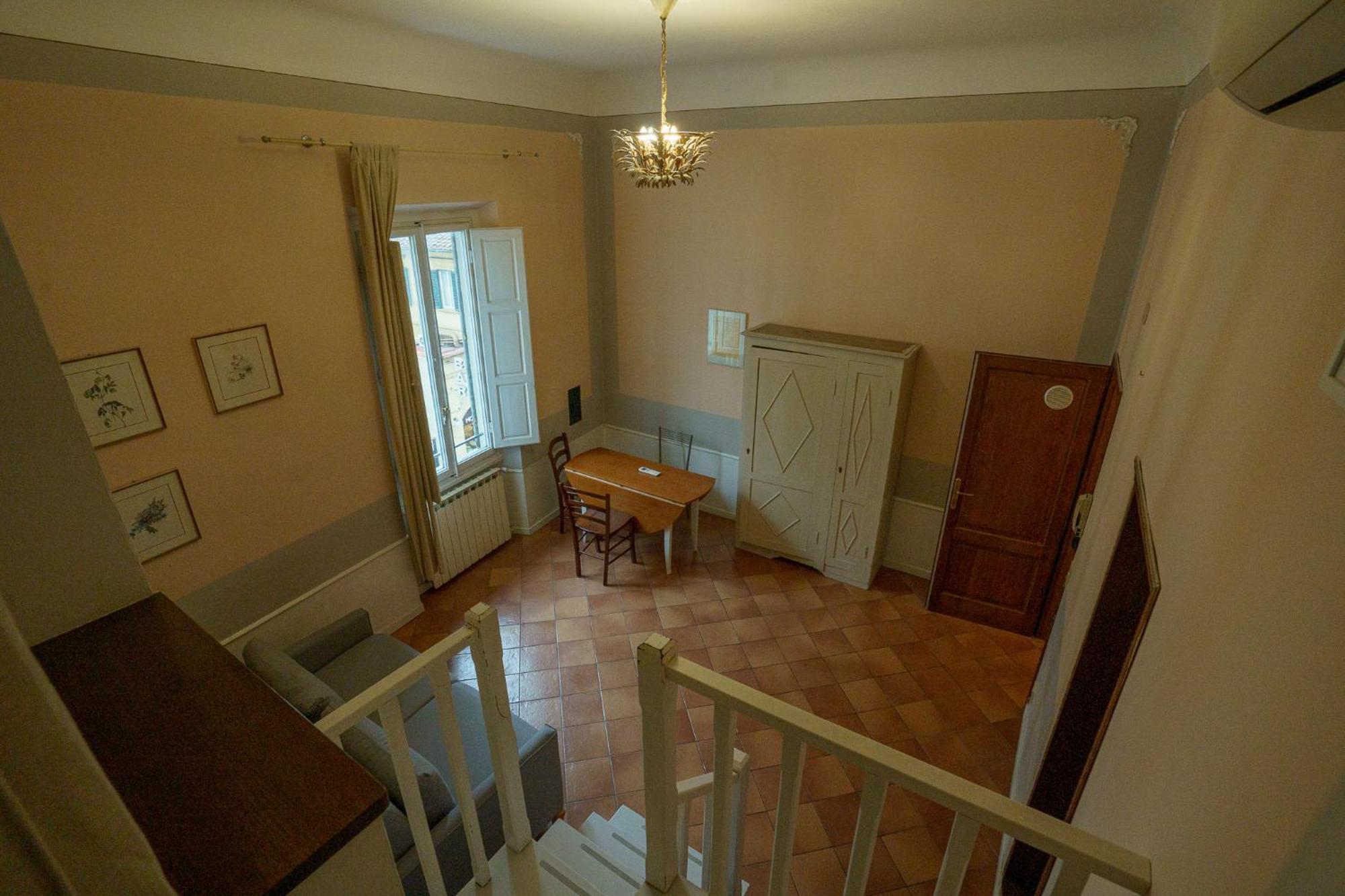 Tranquil Suite Near Museums And Train Station Florencia Exterior foto