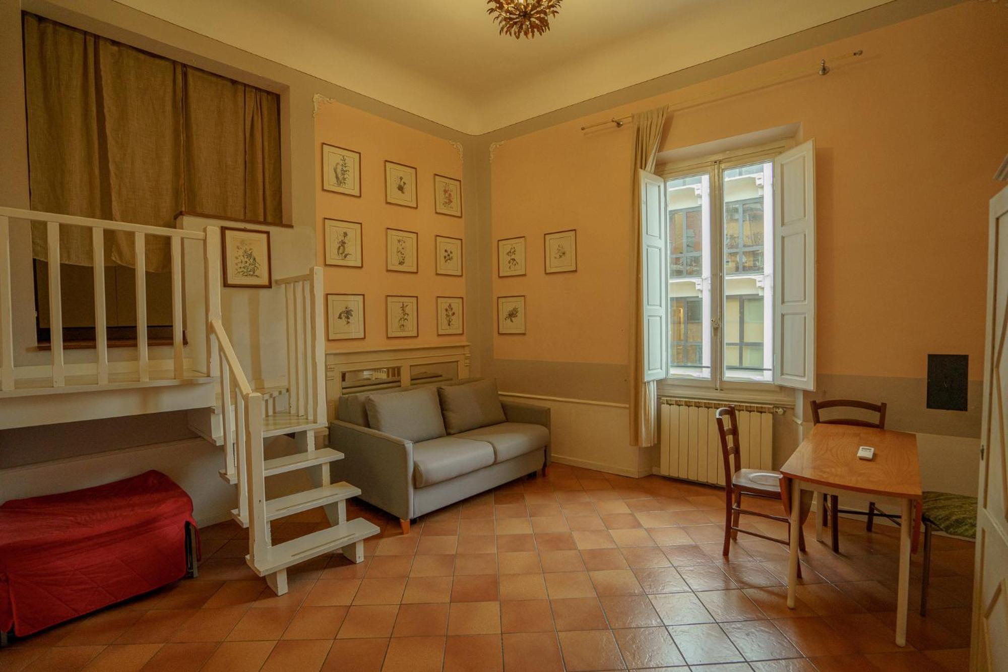 Tranquil Suite Near Museums And Train Station Florencia Exterior foto